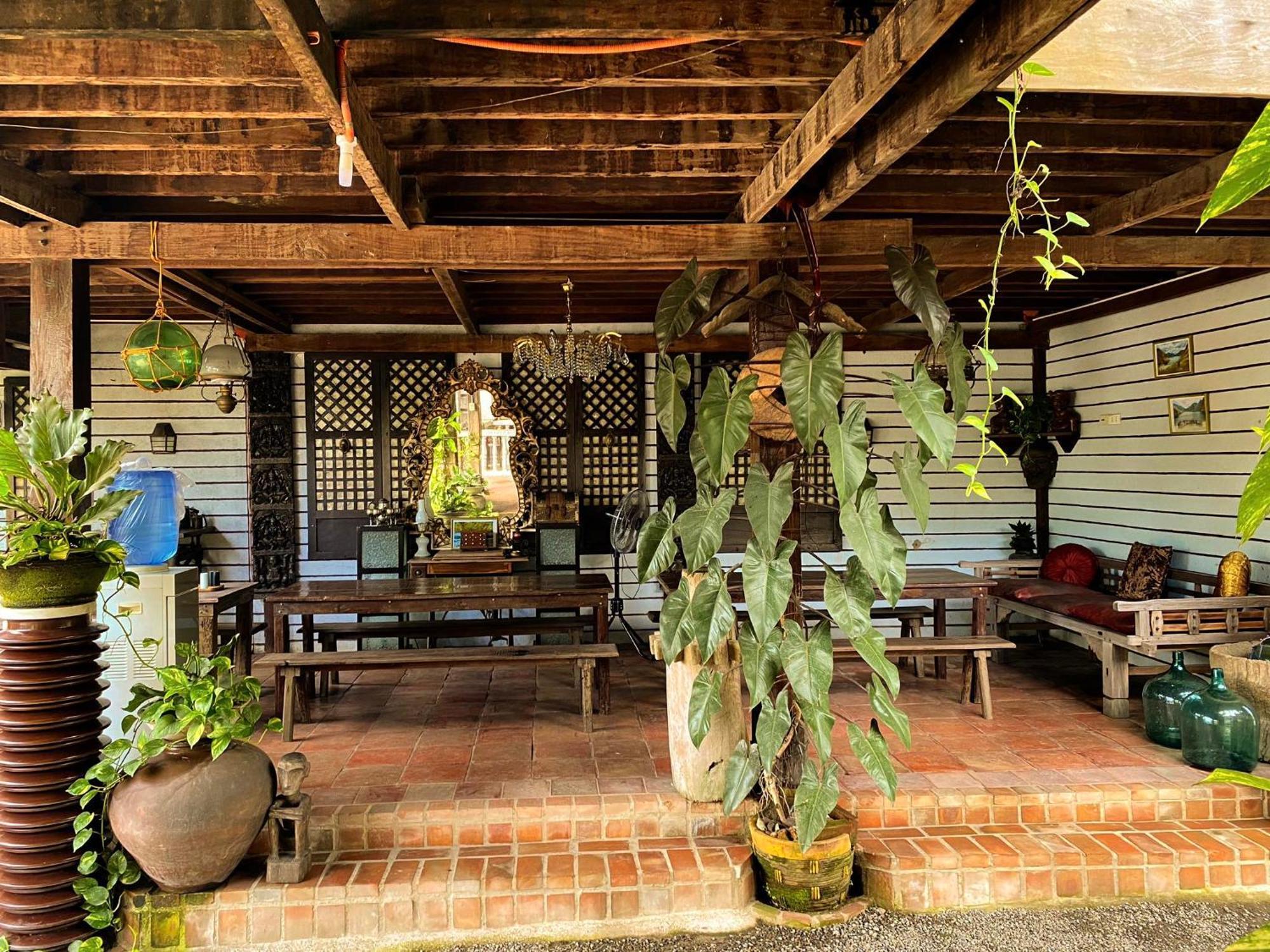 Mount Pinatubo Base Camp At Casa Hermogina Santa Juliana Экстерьер фото